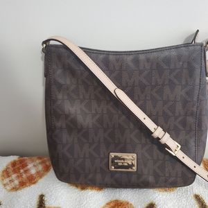 Micheals Kors bag